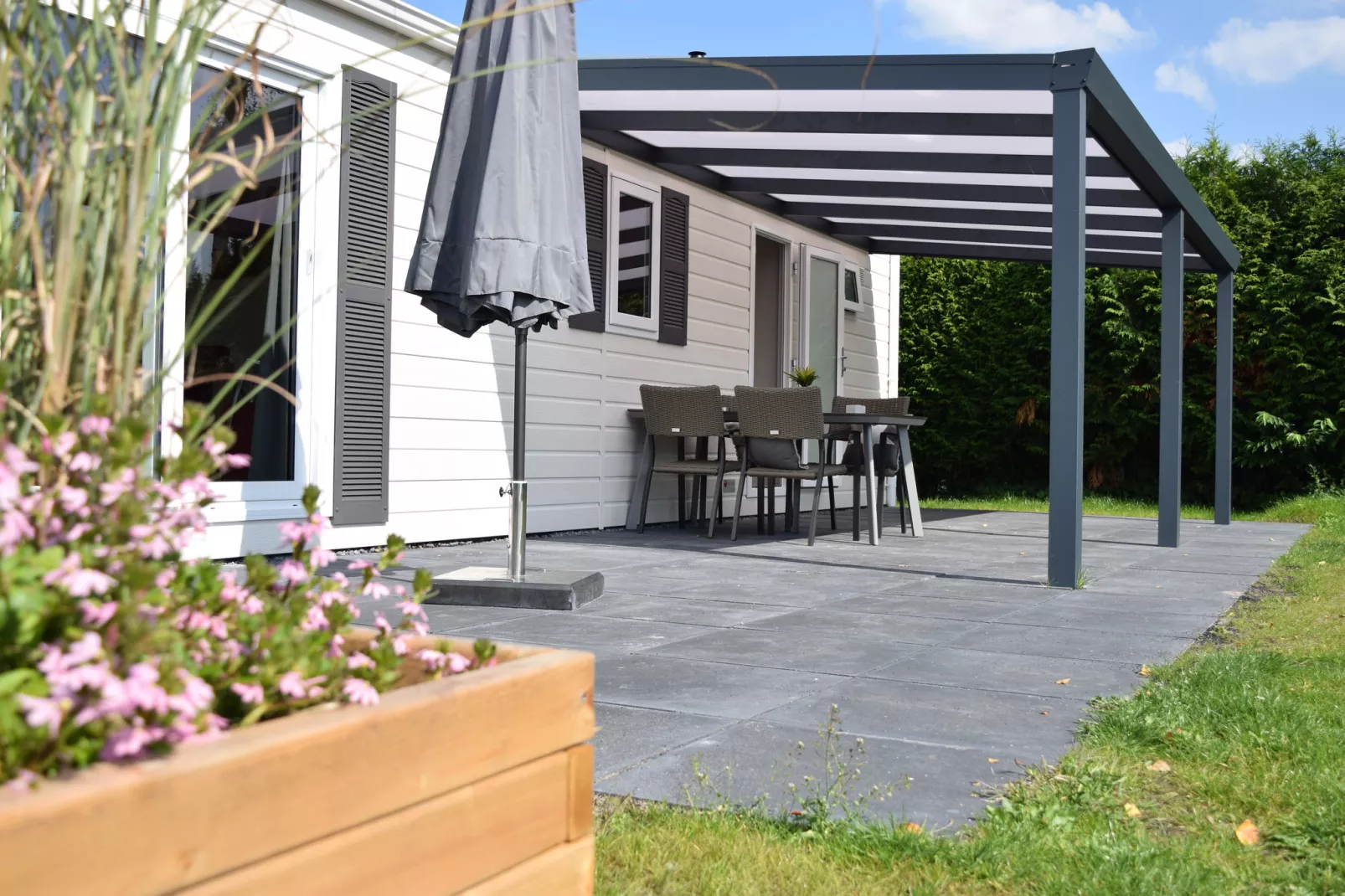 Recreatiepark de Boshoek 4-Terrace balcony