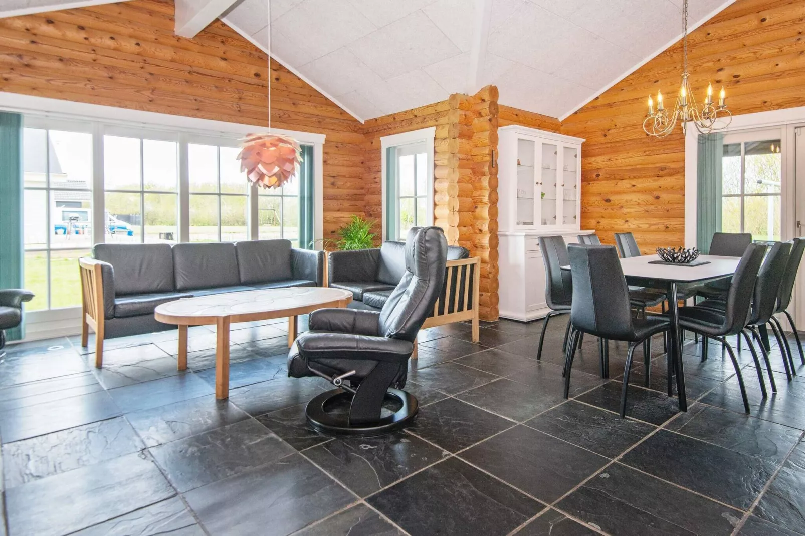8 Personen Ferienhaus in Sydals