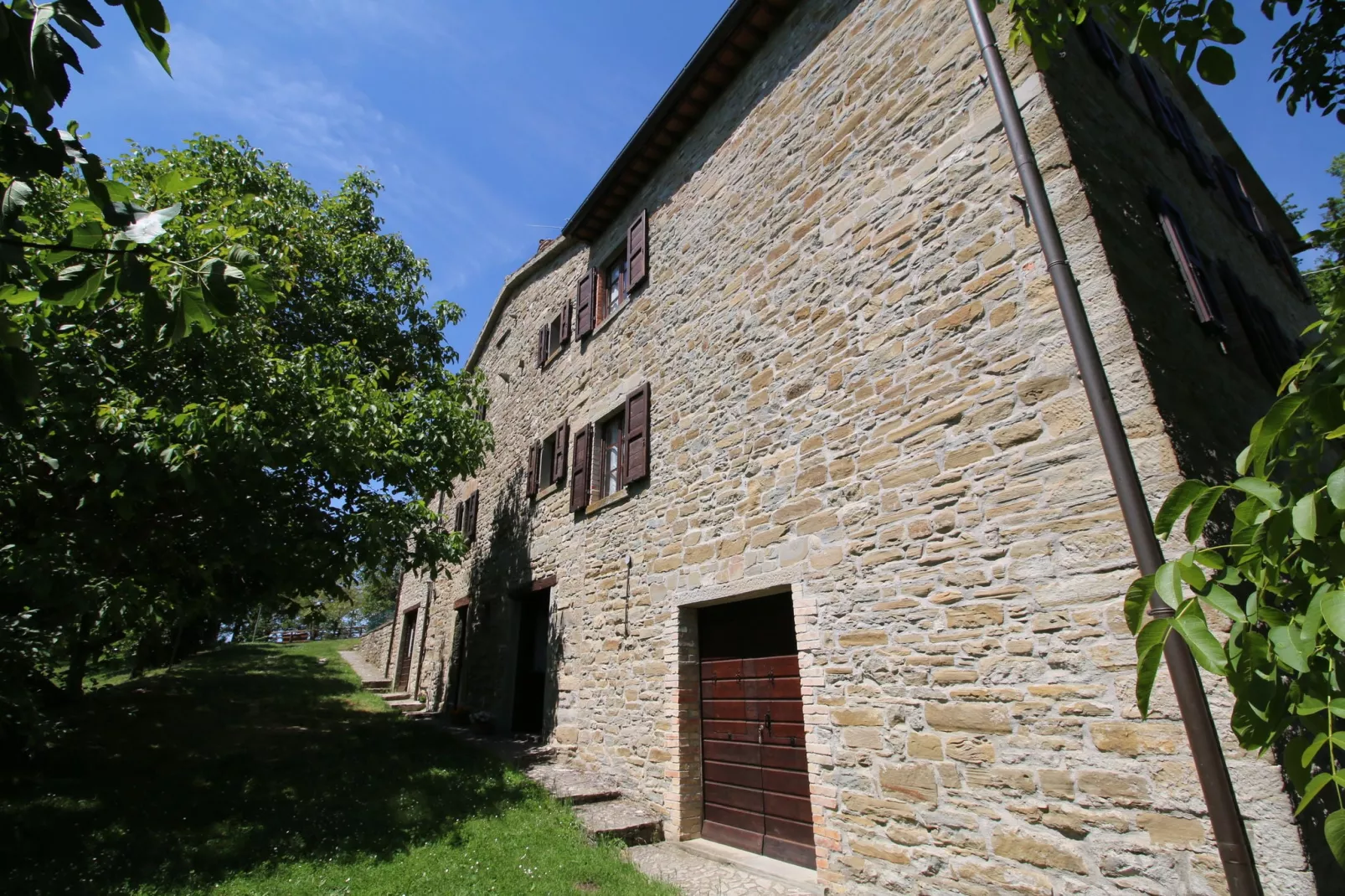 Tartufo-Exterior in summer