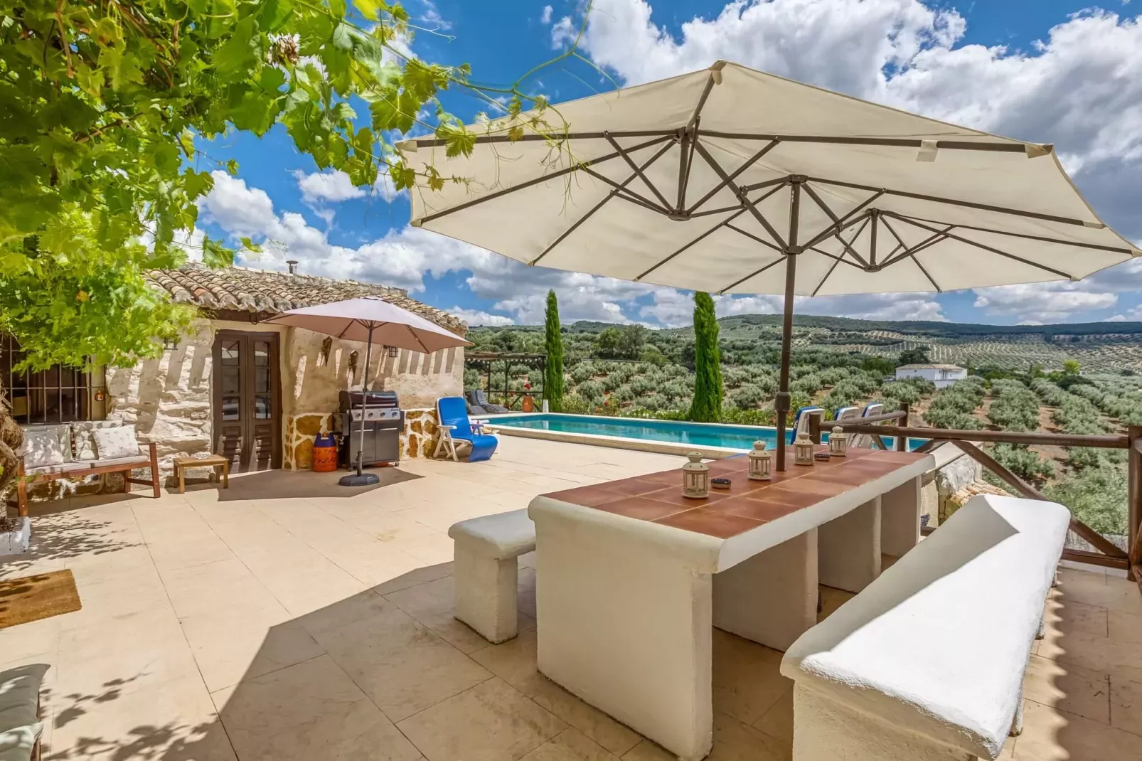 Villa Louisa-Terrace balcony