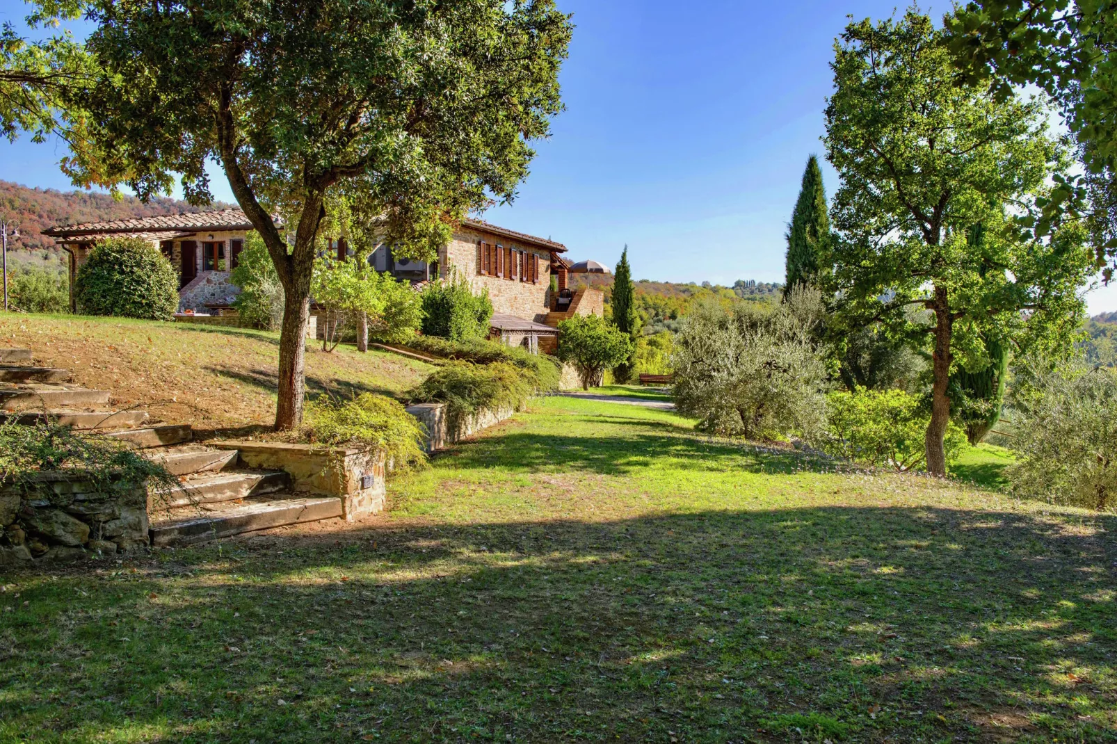 Pino-Gardens in summer