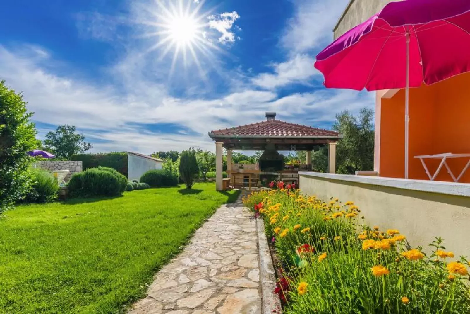 Apartments Albi, Zaton-A5, ca. 35 qm, bei Belegung mit 1-4 Personen-Gardens summer