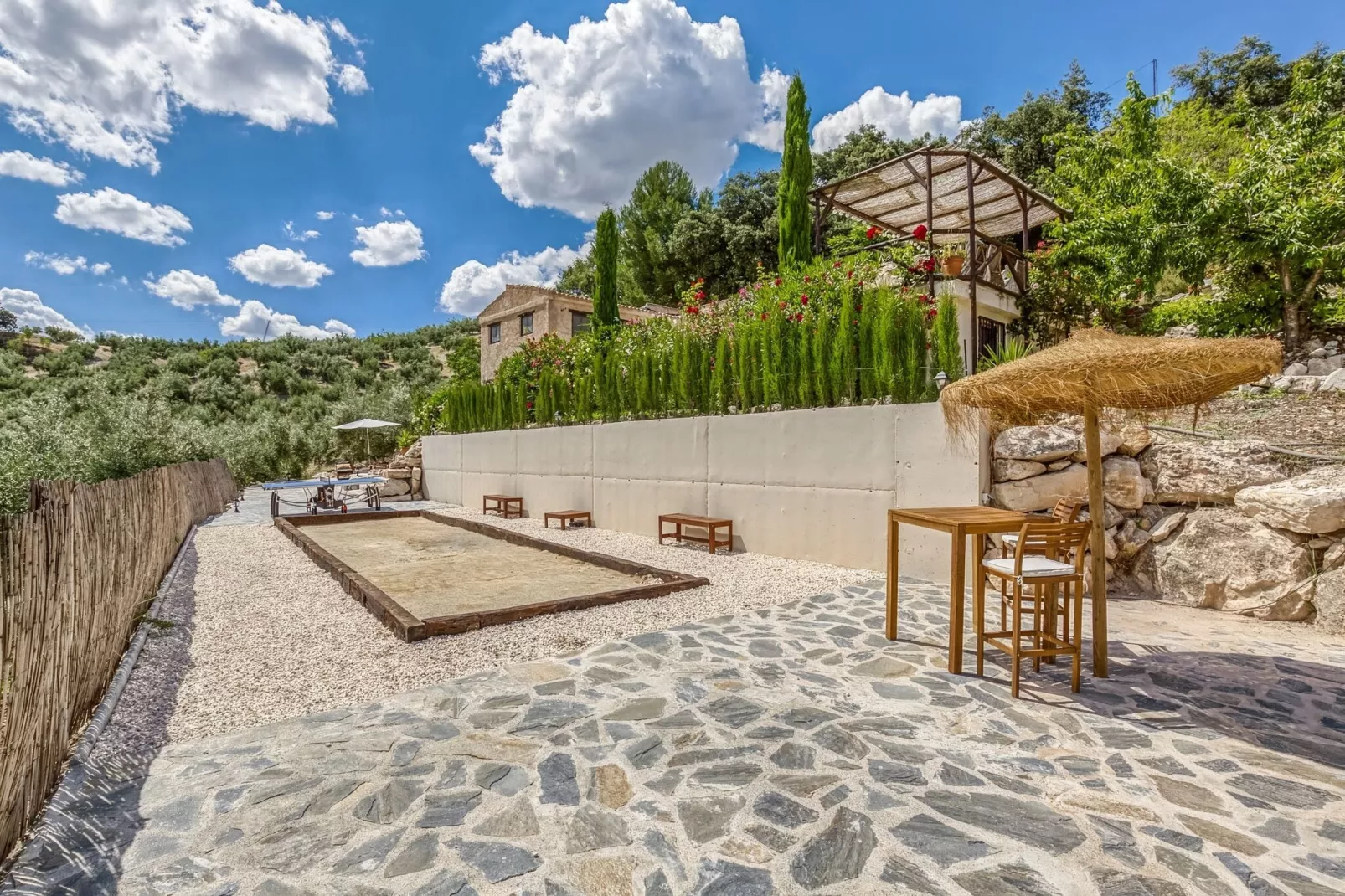 Villa Louisa-Gardens summer