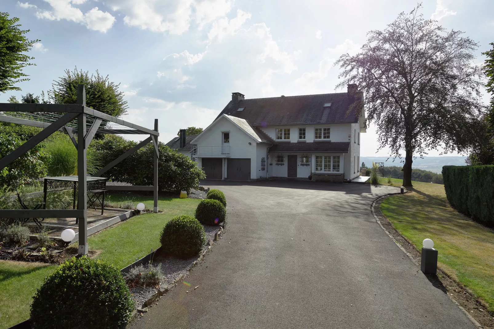 La Boiselée-Exterior summer