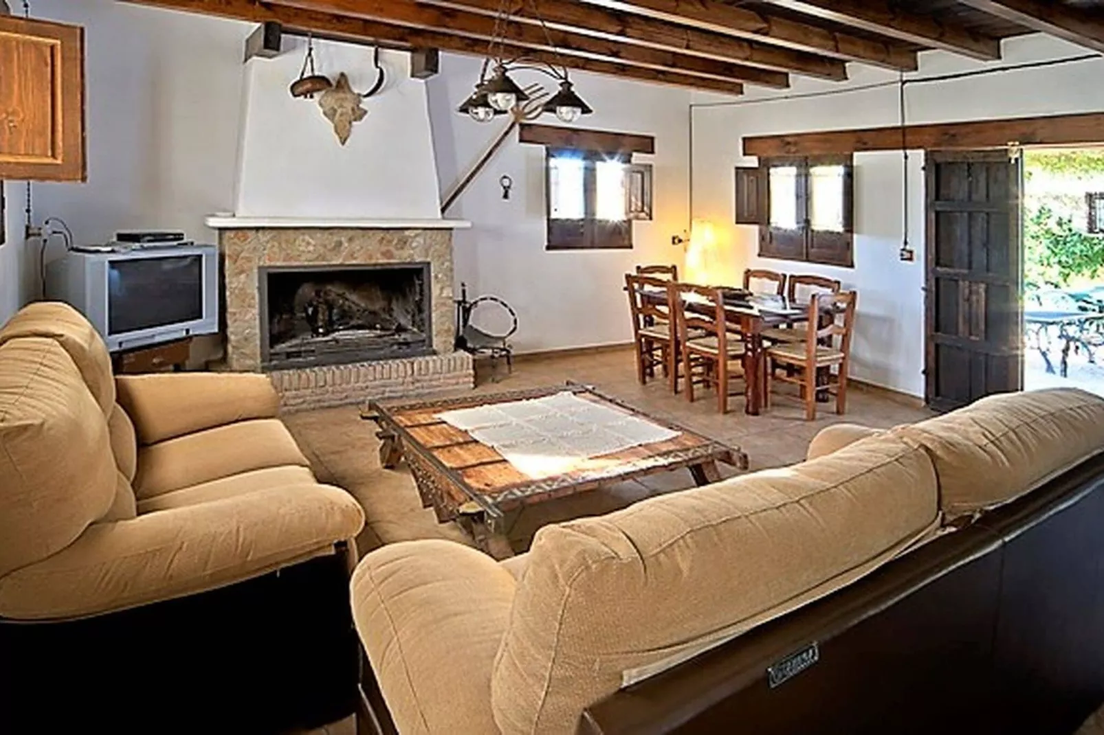 Casa El Serval-Living room