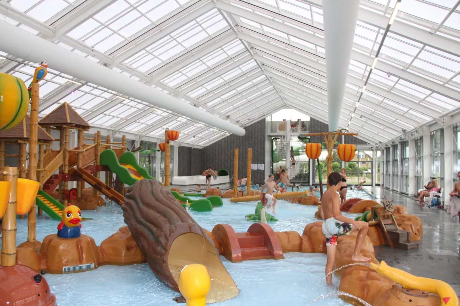 Vakantiepark Eiland van Maurik 2-Park facilities