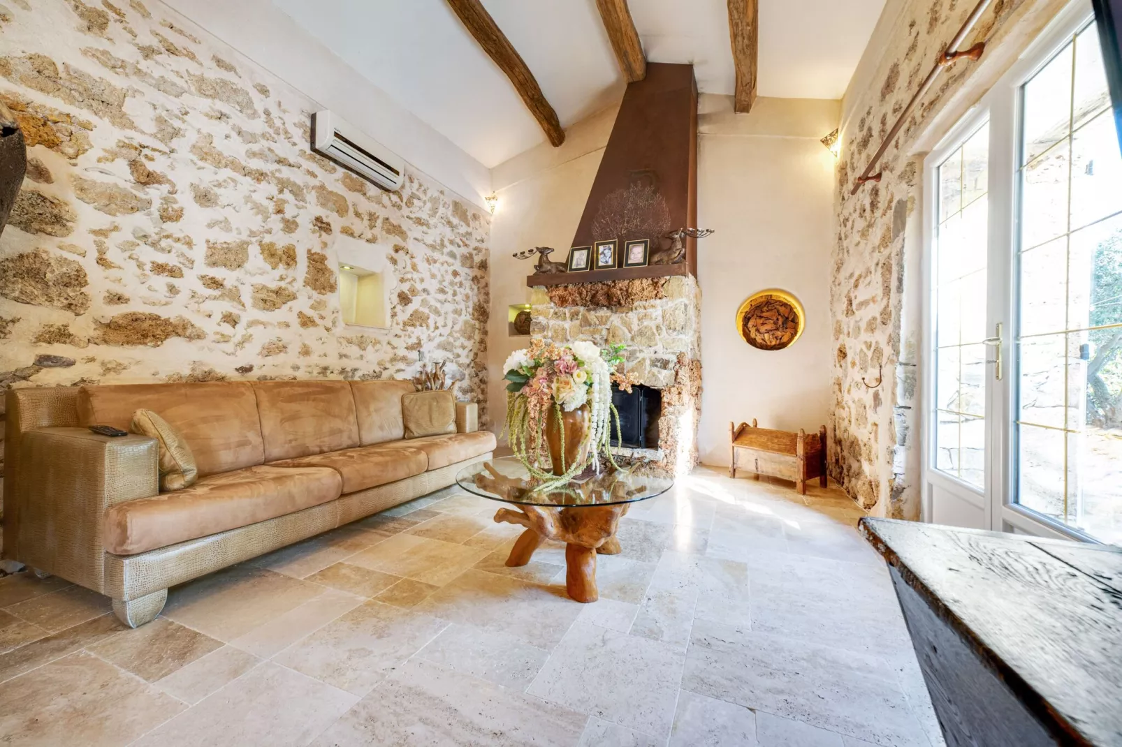 Villa Les Arcs sur Argens-Living room