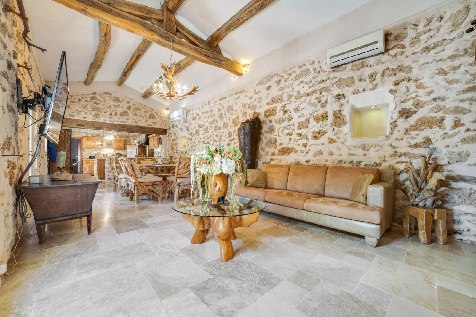 Villa Les Arcs sur Argens-Living room