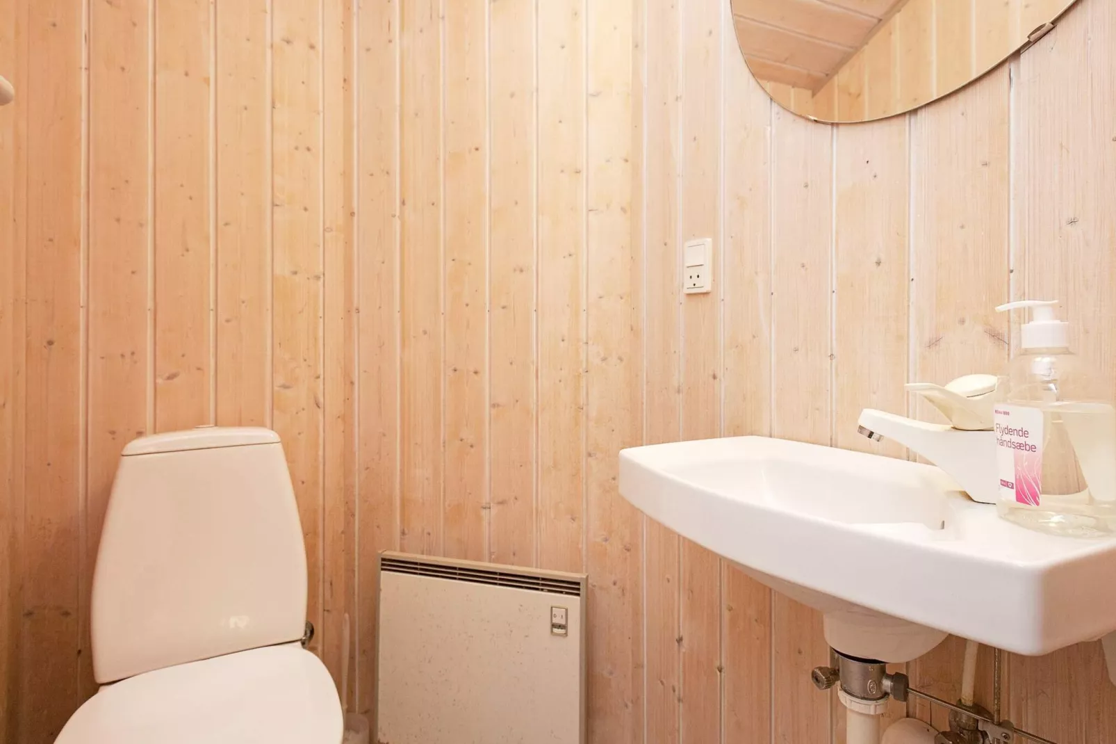 8 person holiday home in Melby-By Traum-Indoor