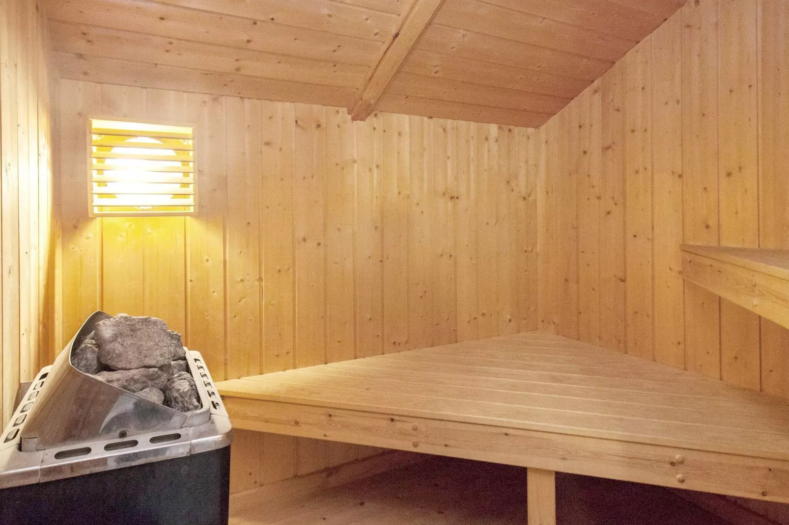 8 person holiday home in Melby-By Traum-Sauna