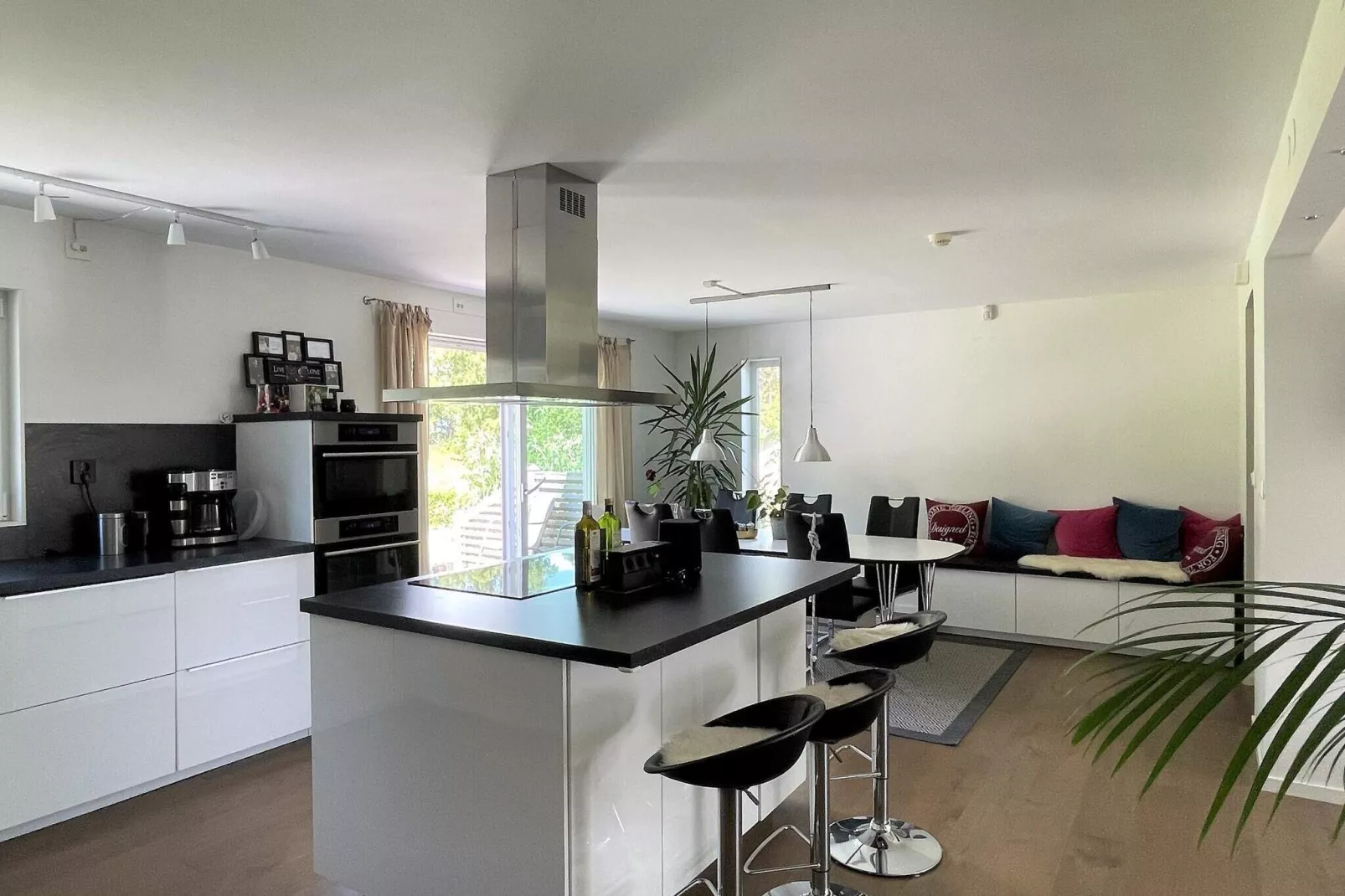 6 person holiday home in MYGGENäS-By Traum-Indoor