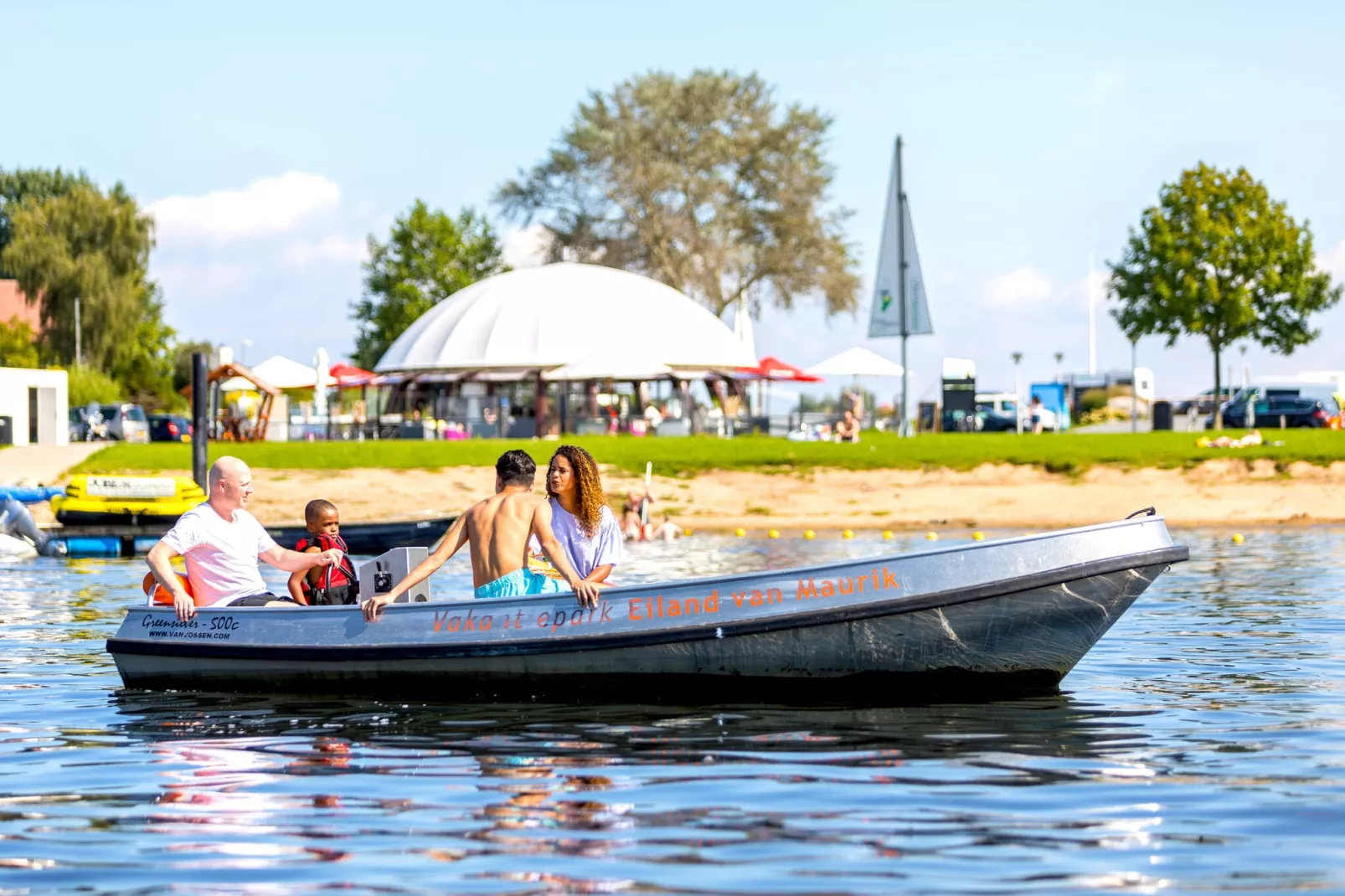 Vakantiepark Eiland van Maurik 3-Park facilities