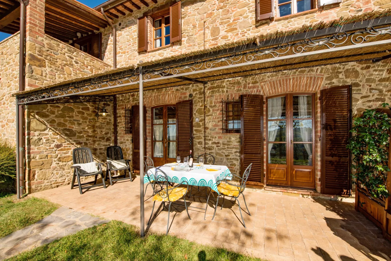 Cipresso-Terrace balcony