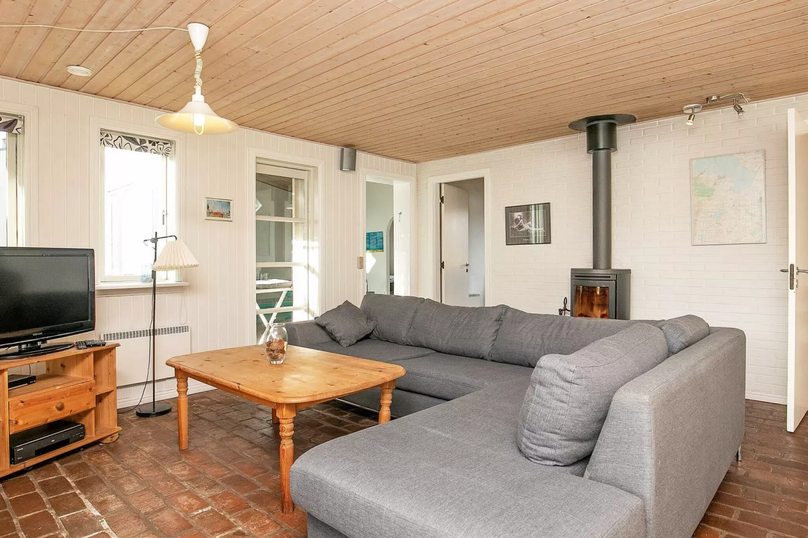 8 person holiday home in Ulfborg-By Traum