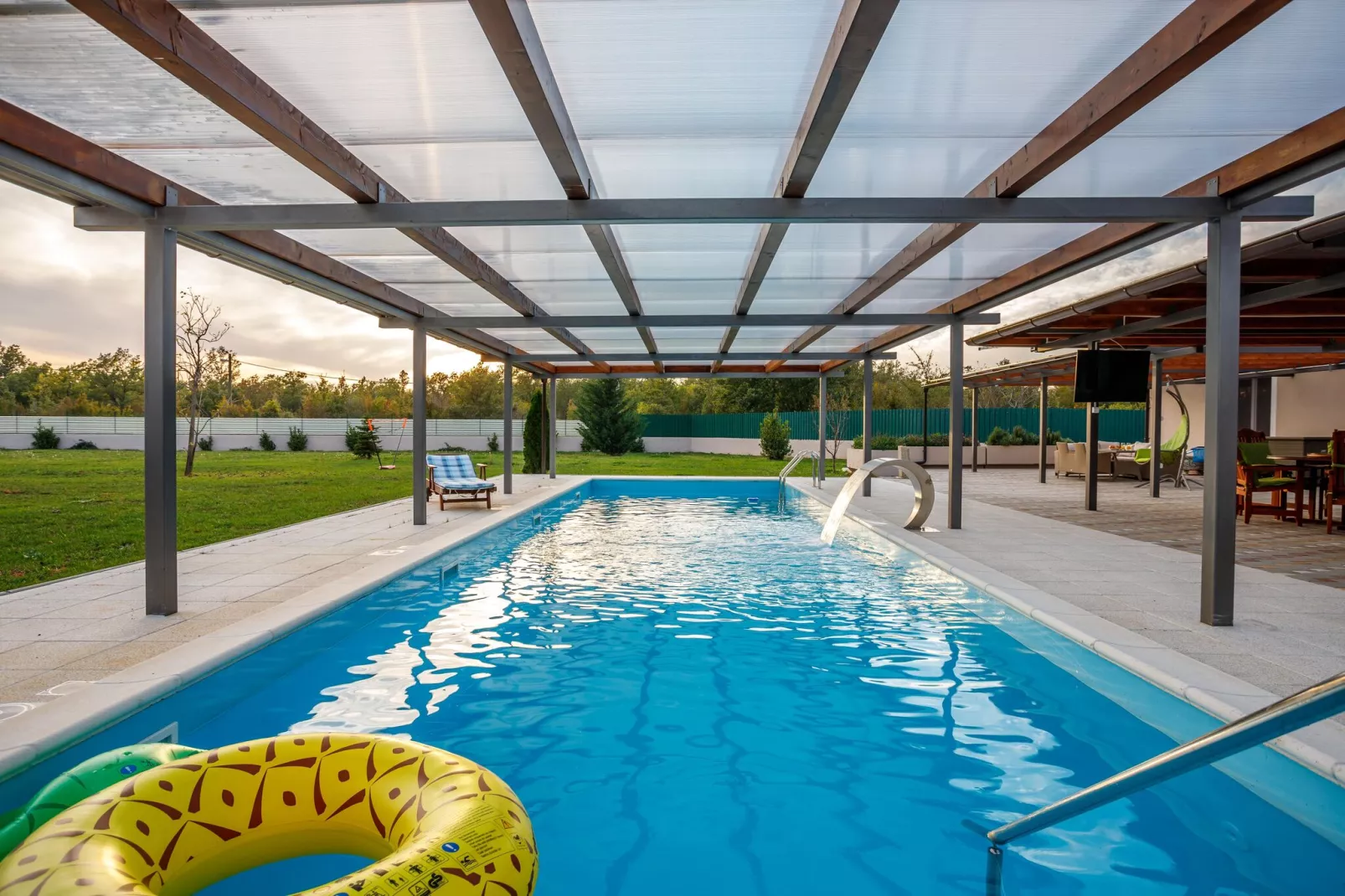 House Torine-Pool