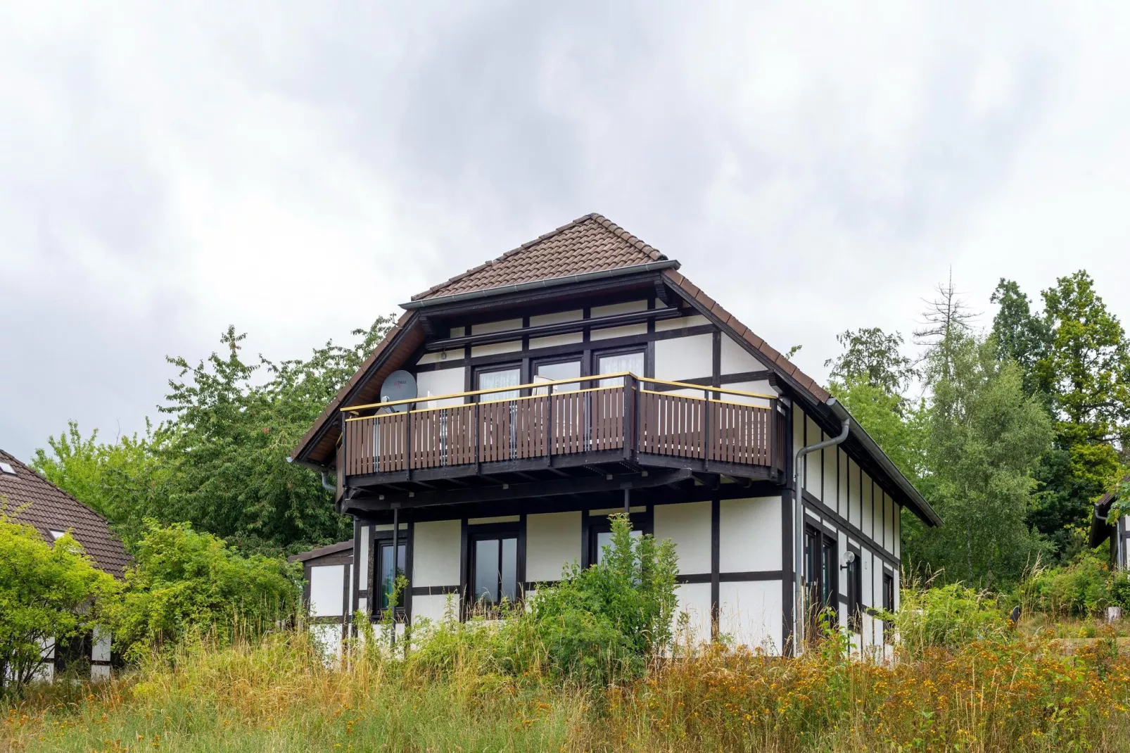 Am Sternberg-Exterior summer