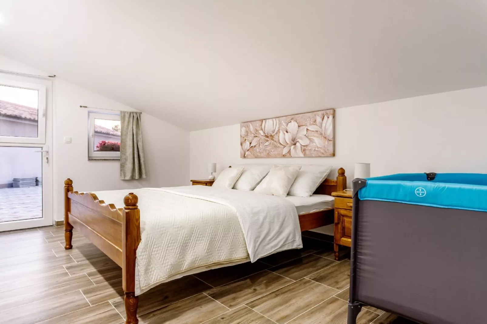 House Torine-Bedroom