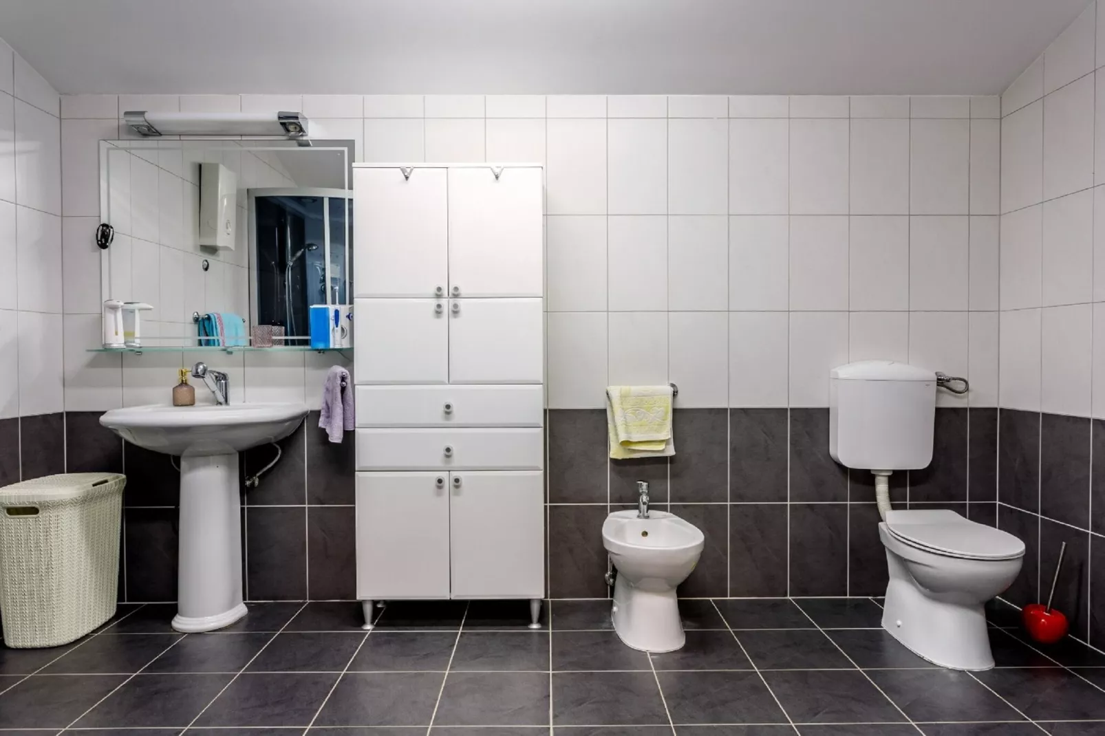 House Torine-Bathroom