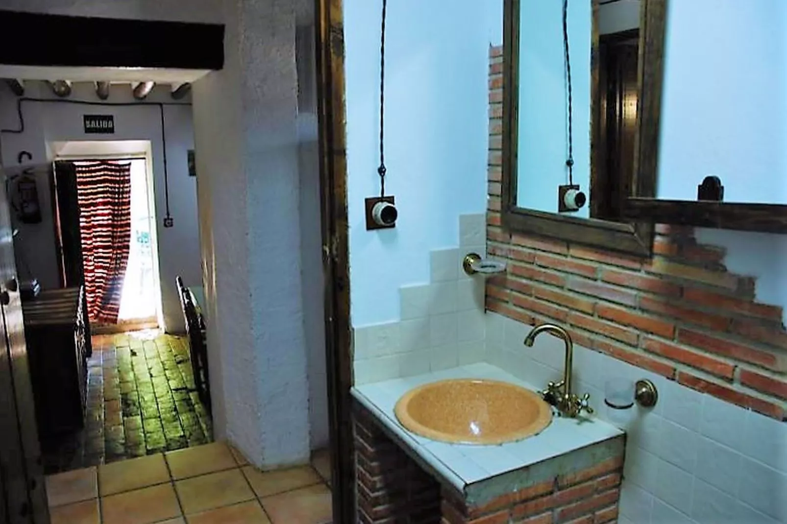 Casa La Pedriza-Badezimmer