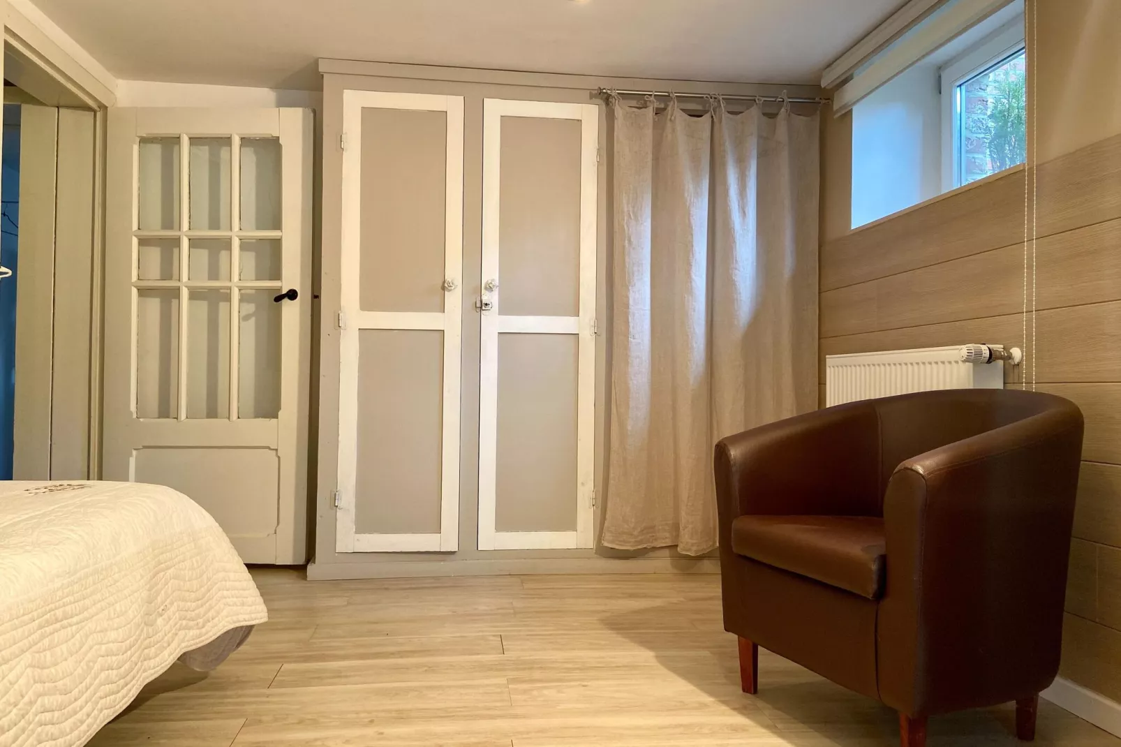 Allée verte-Bedroom