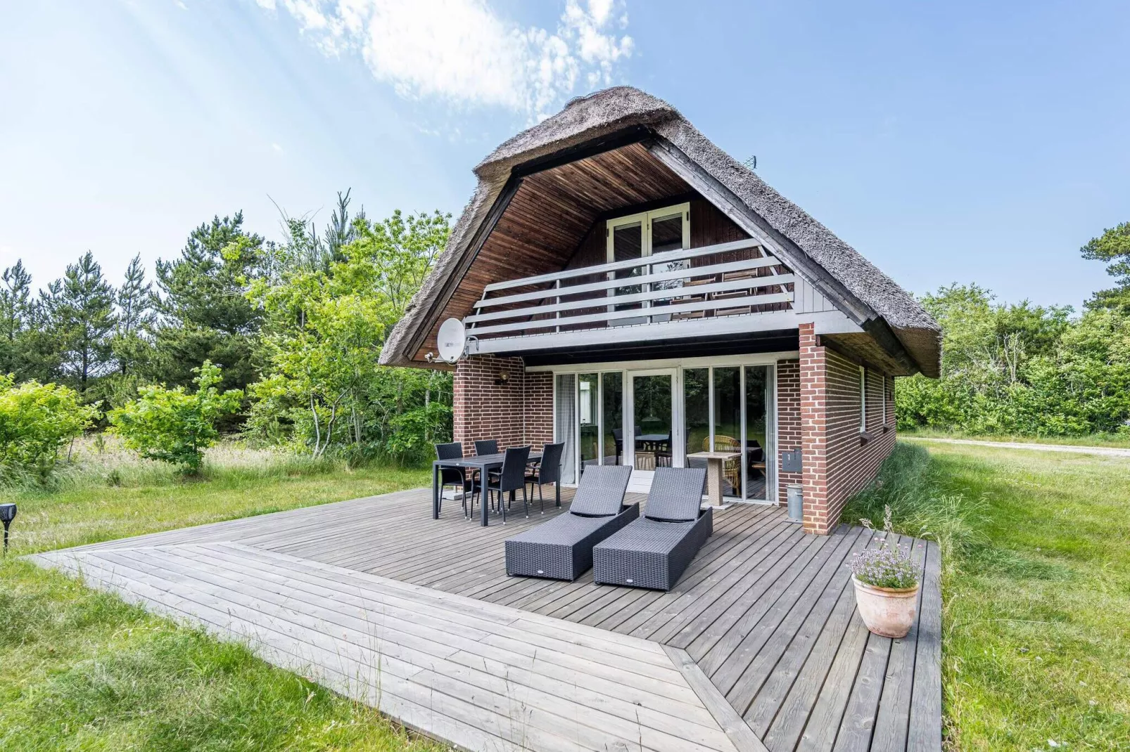 6 person holiday home in Henne