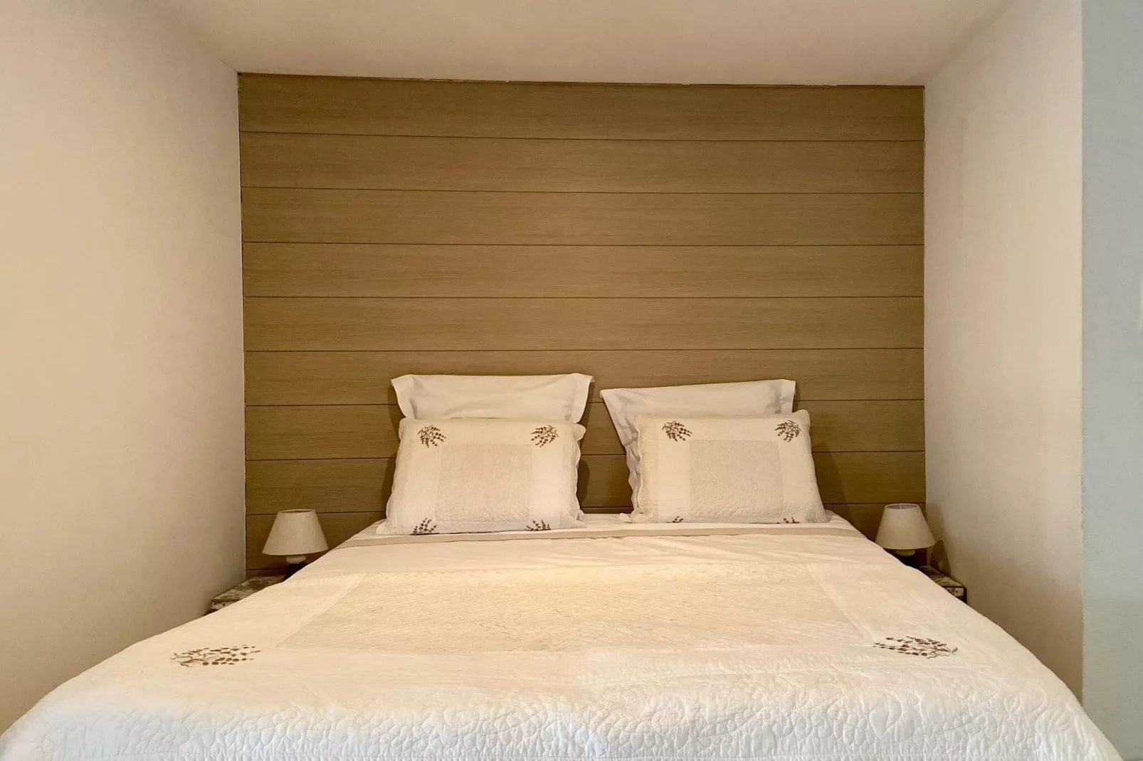 Allée verte-Bedroom