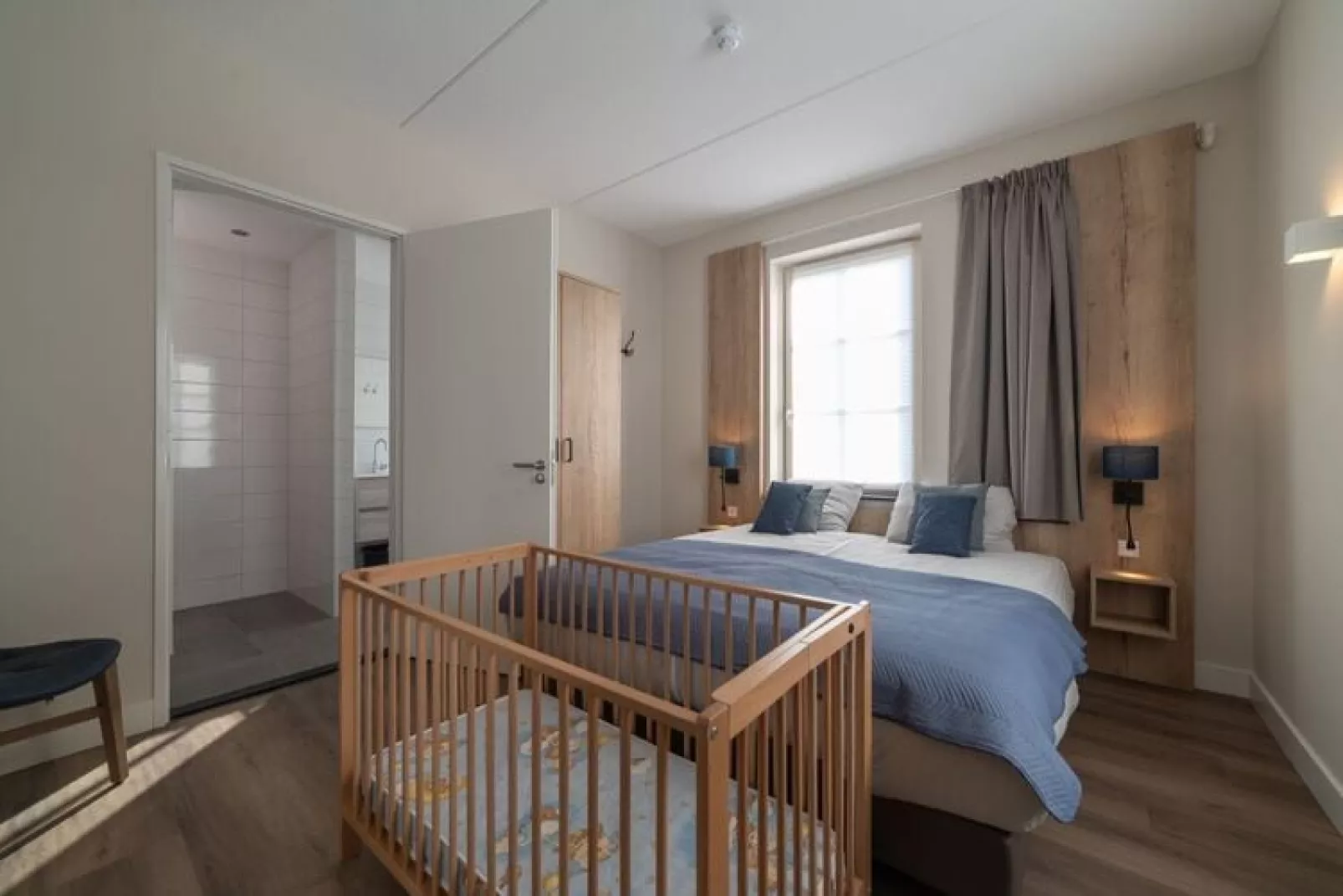 Zeeuwse Parel luxe Appartement 4 pers 2 bdk-Bedroom
