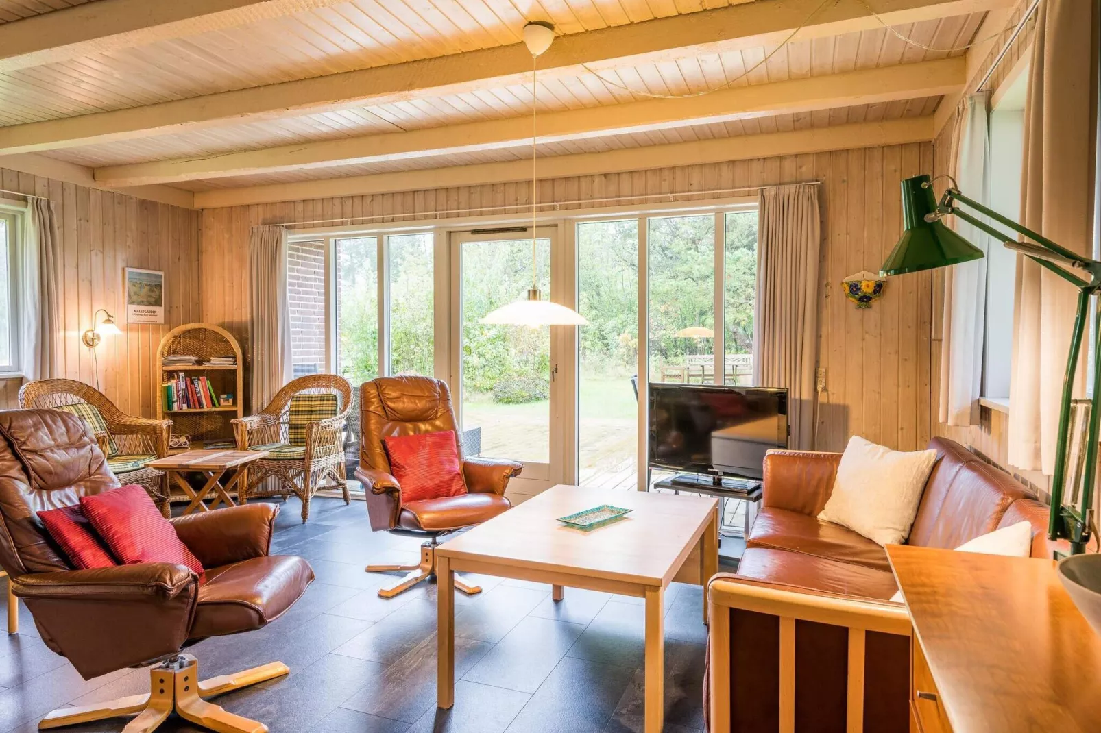 6 person holiday home in Henne-Indoor