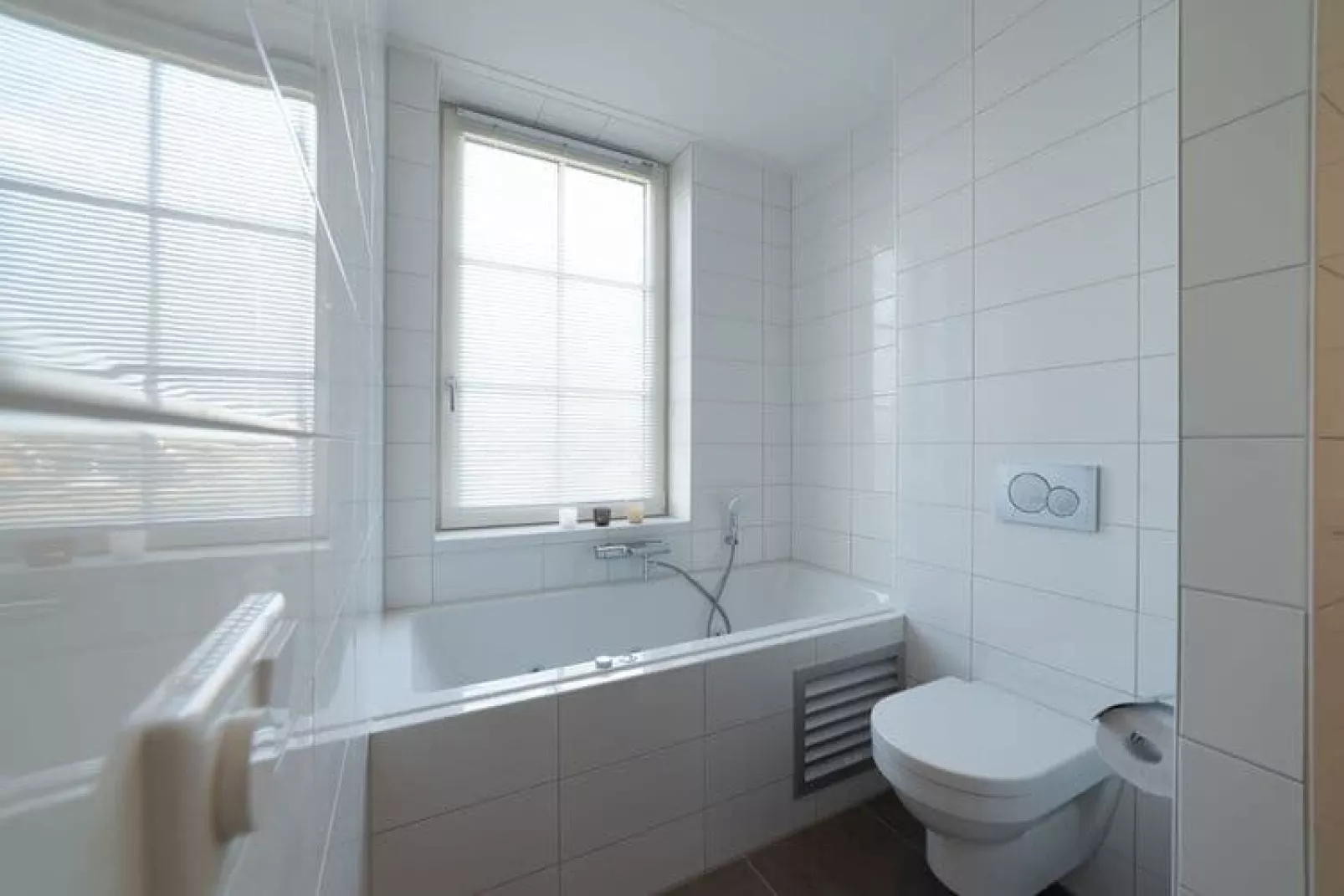 Zeeuwse Parel luxe Appartement 4 pers 2 bdk-Bathroom