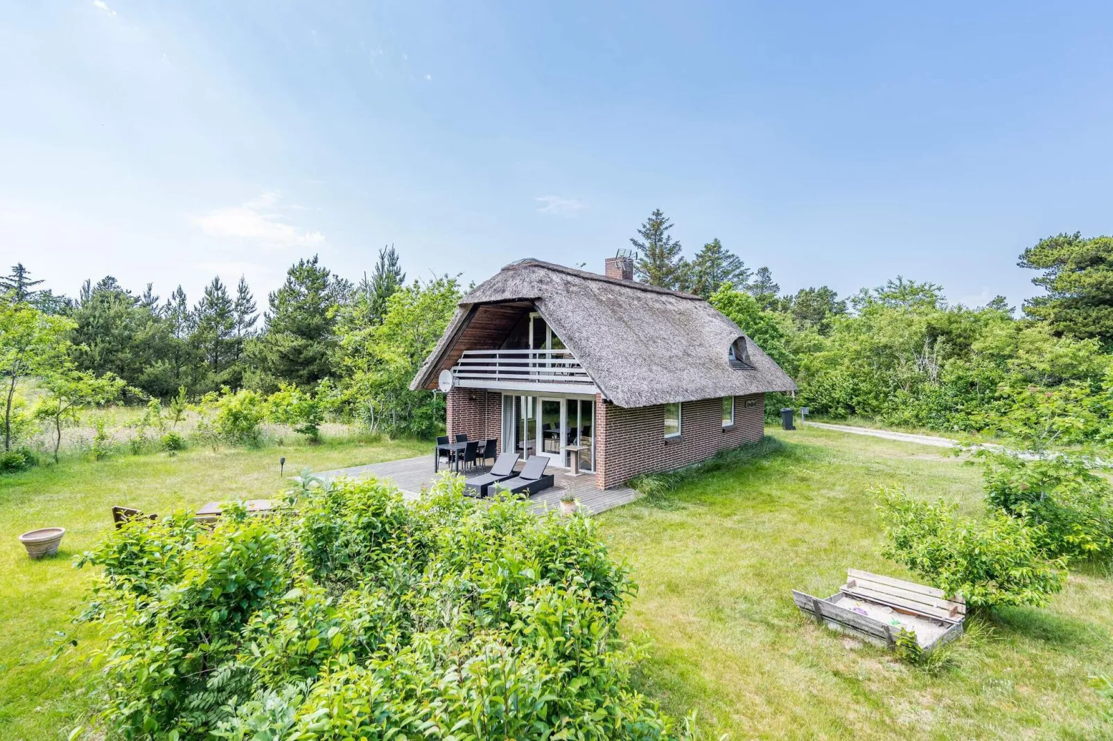 6 person holiday home in Henne-Outdoor