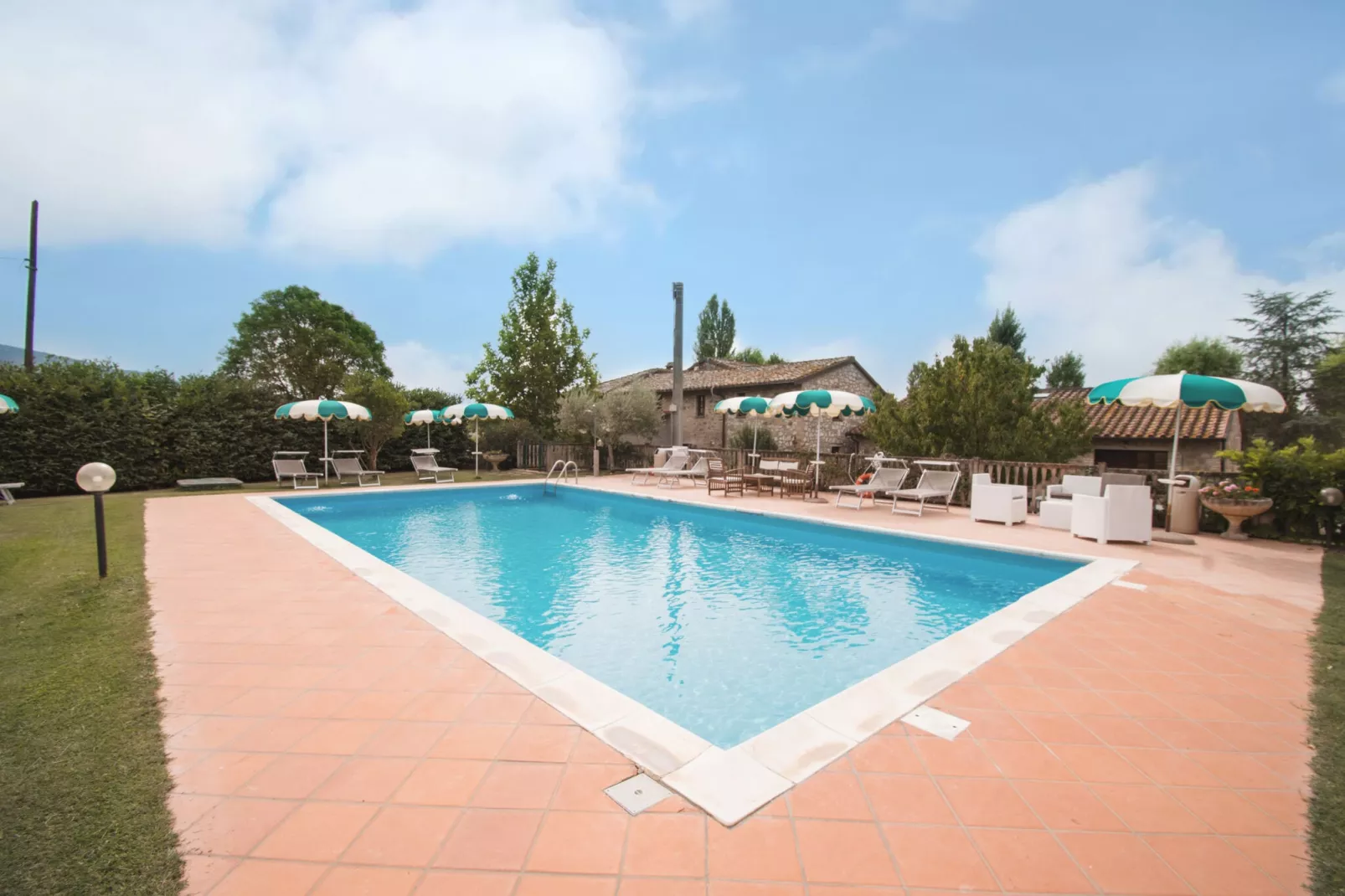Bilocale-Piscine