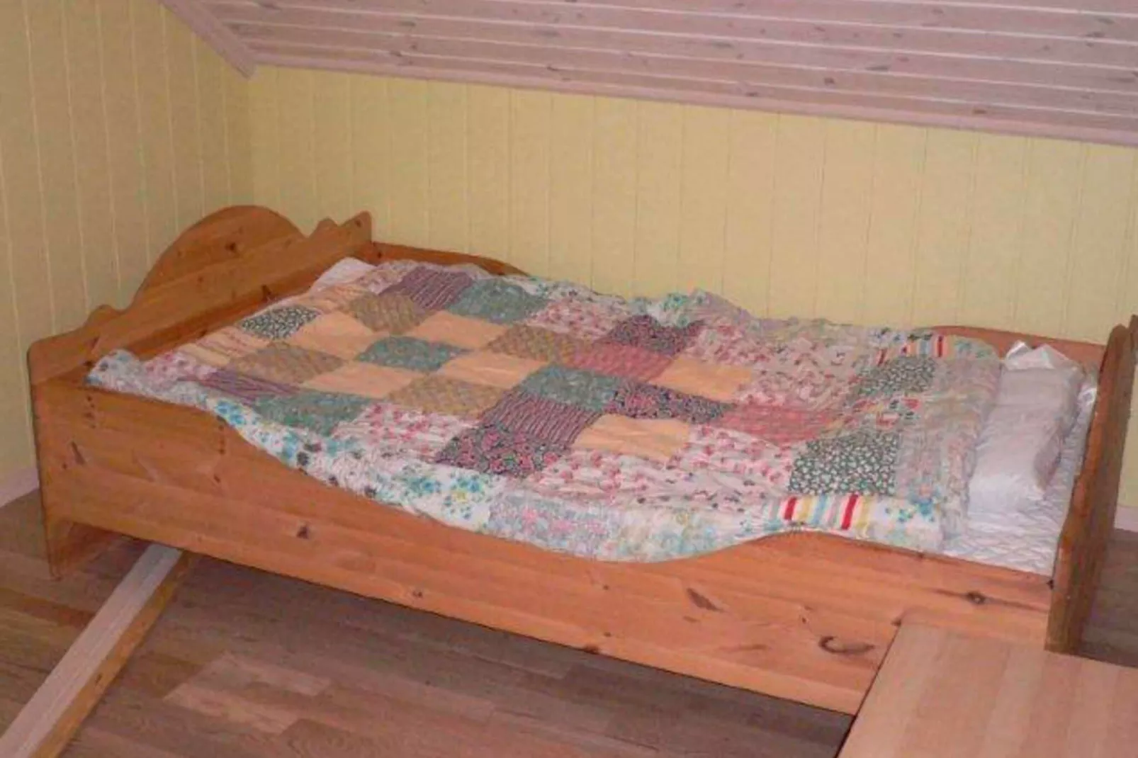 39363-9G-Indoor