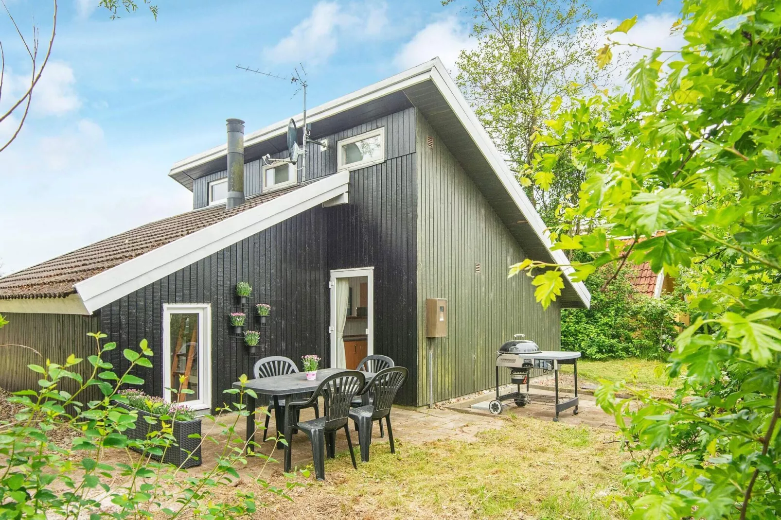 4 person holiday home in Hemmet-By Traum