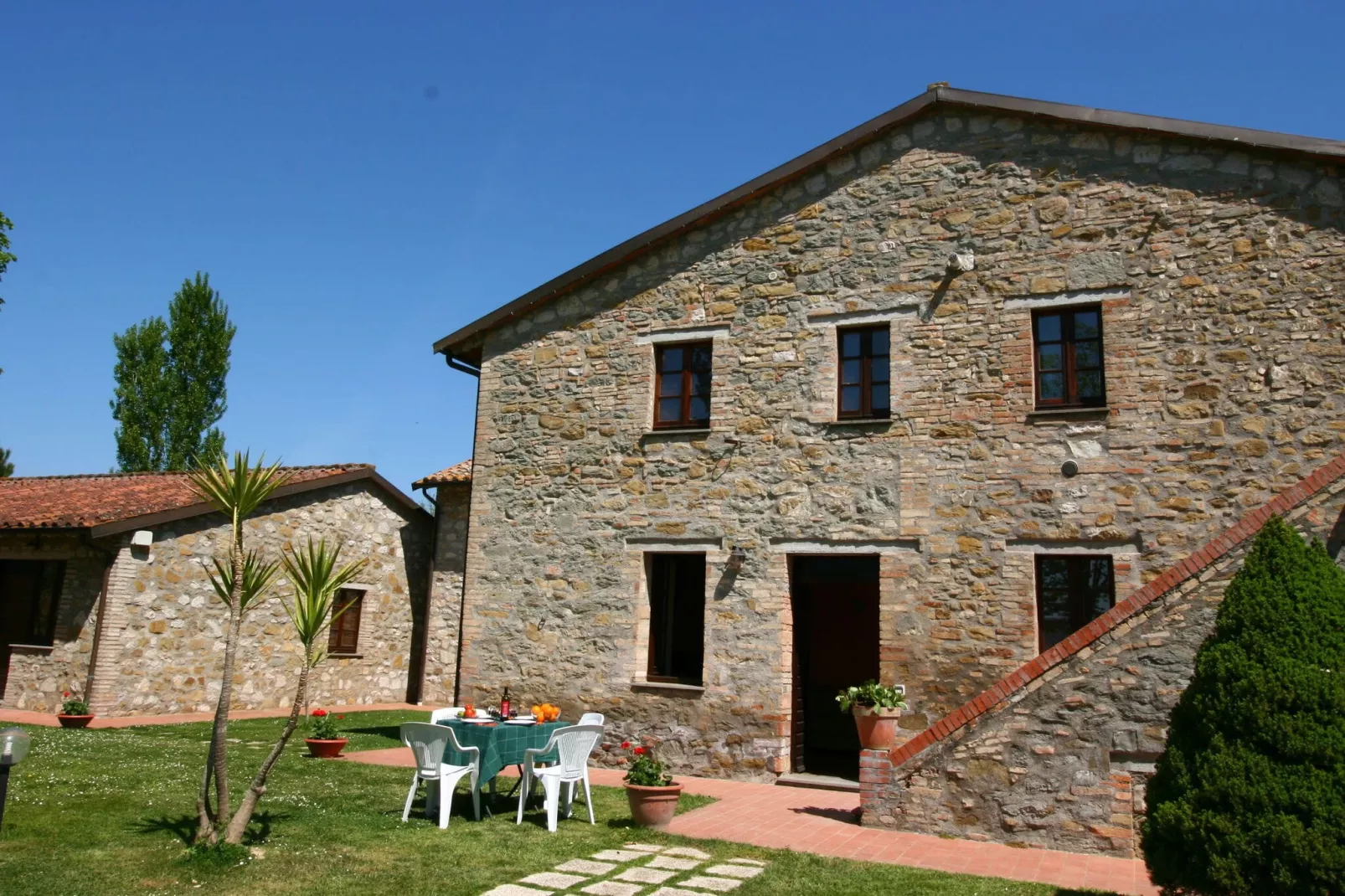 Bilocale su due Piani-Exterior summer