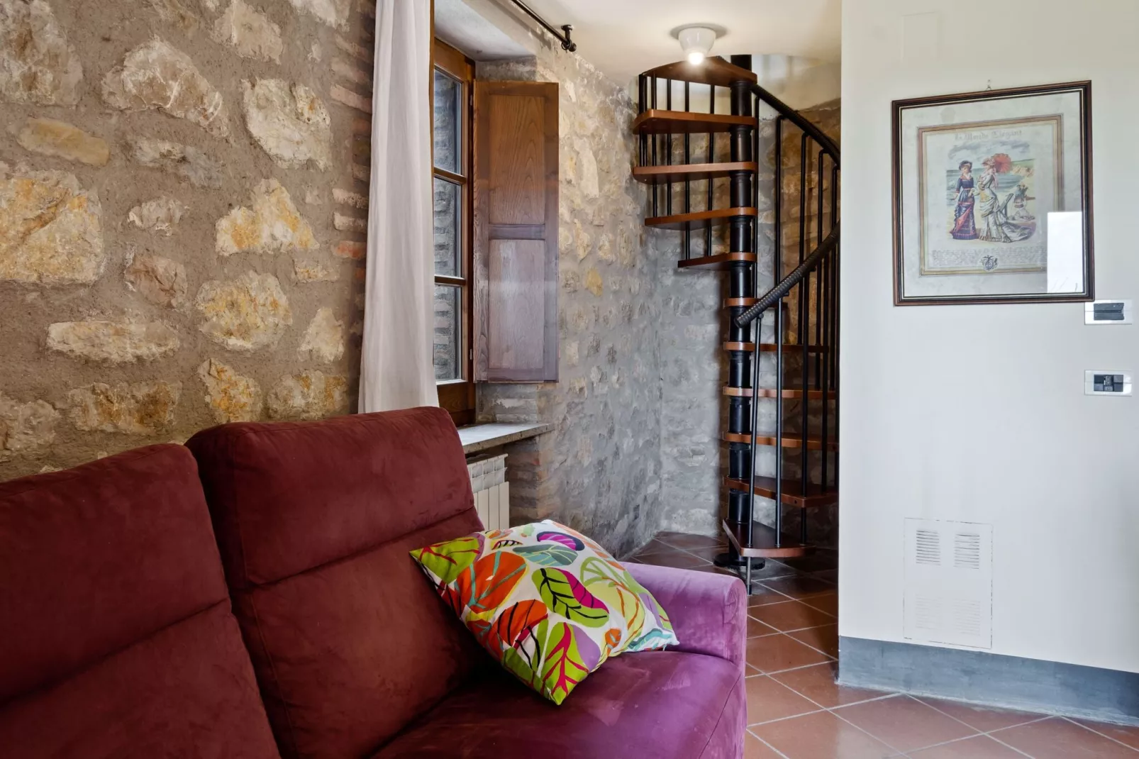 Bilocale su due Piani-Living room