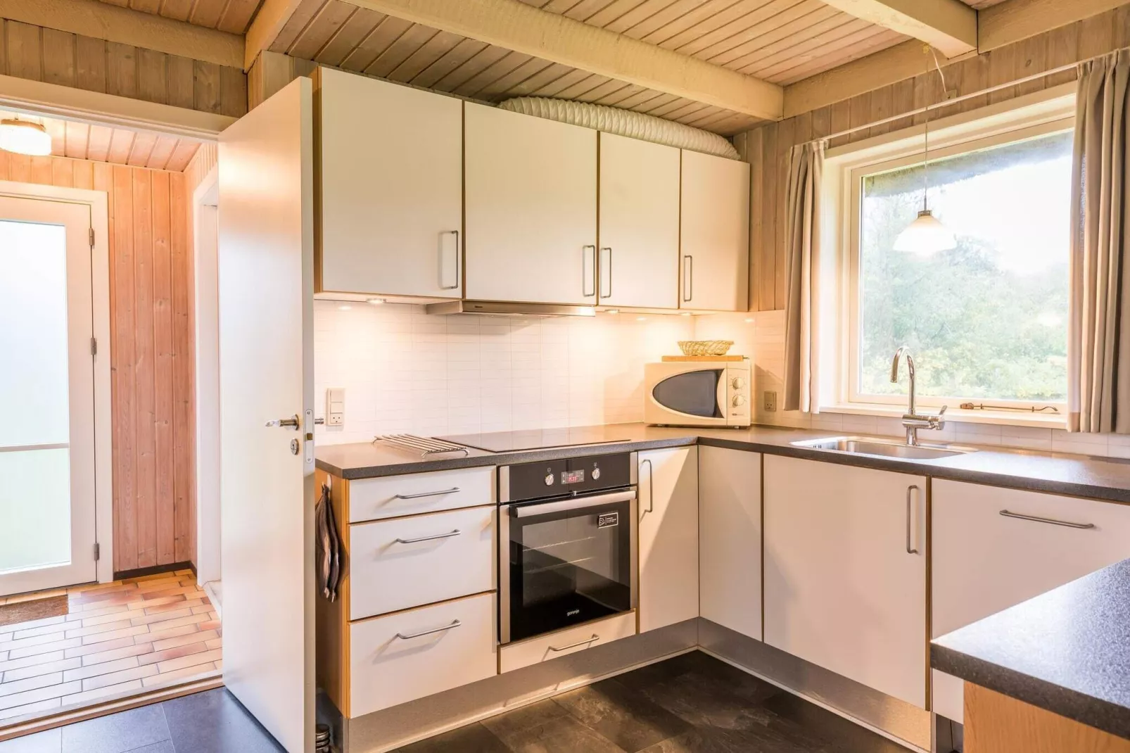 6 person holiday home in Henne-Indoor