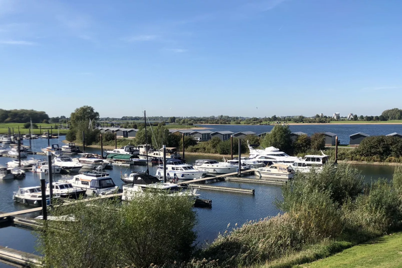 Vakantiepark Eiland van Maurik 5-View summer