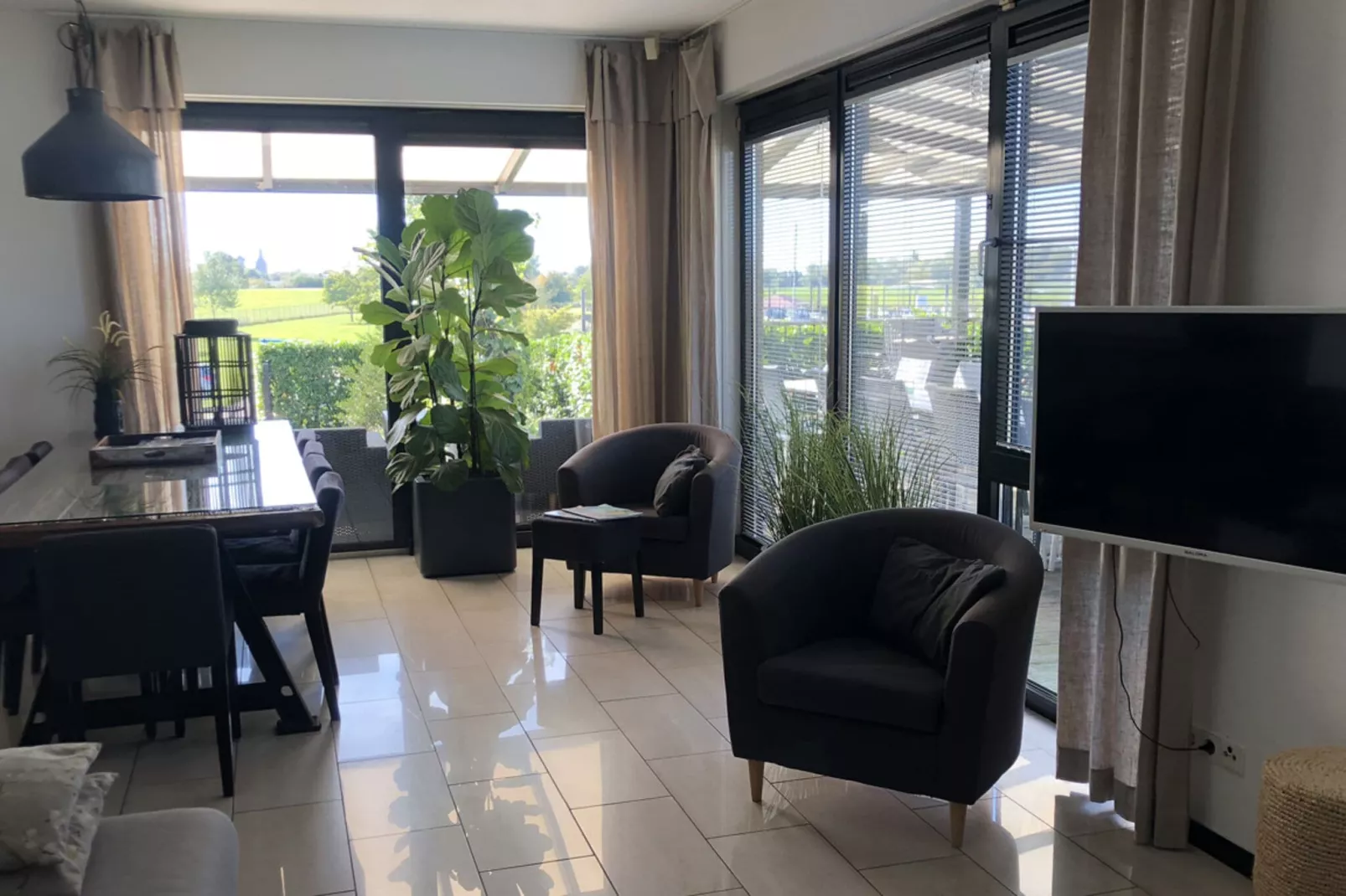 Vakantiepark Eiland van Maurik 5-Living room