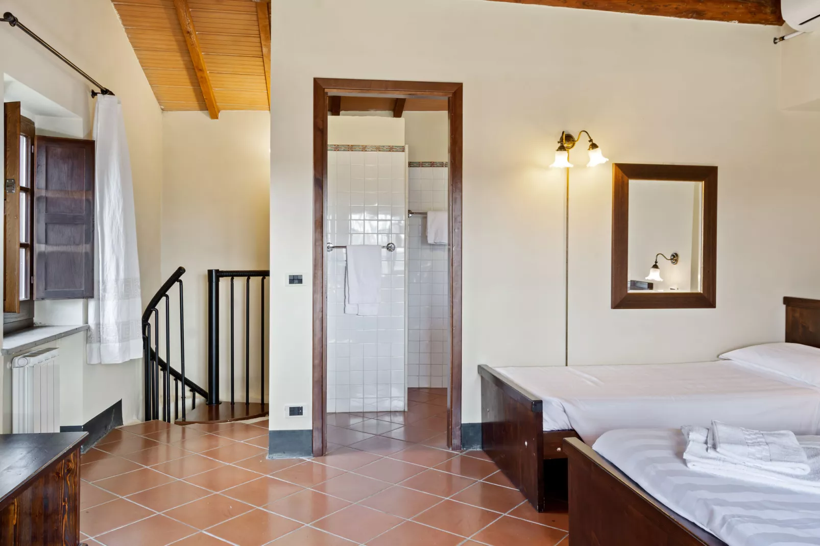 Bilocale su due Piani-Bedroom