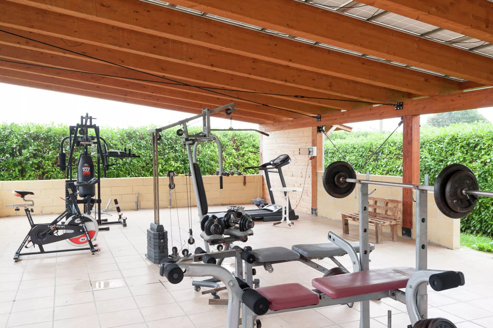 Bilocale su due Piani-Facilities