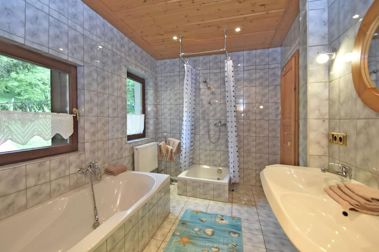 Ferienparadies am Rennweg-Bathroom