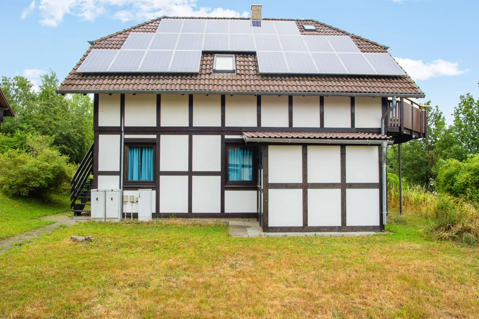 Am Sternberg-Exterior in summer