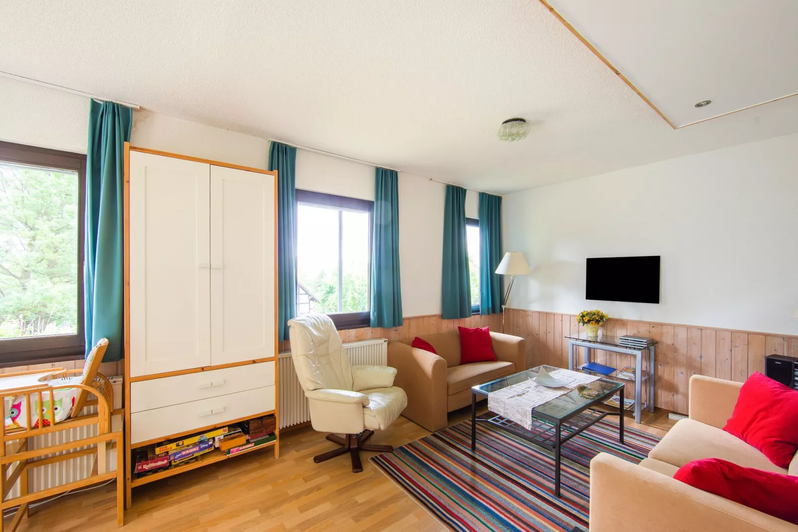 Am Sternberg-Living room
