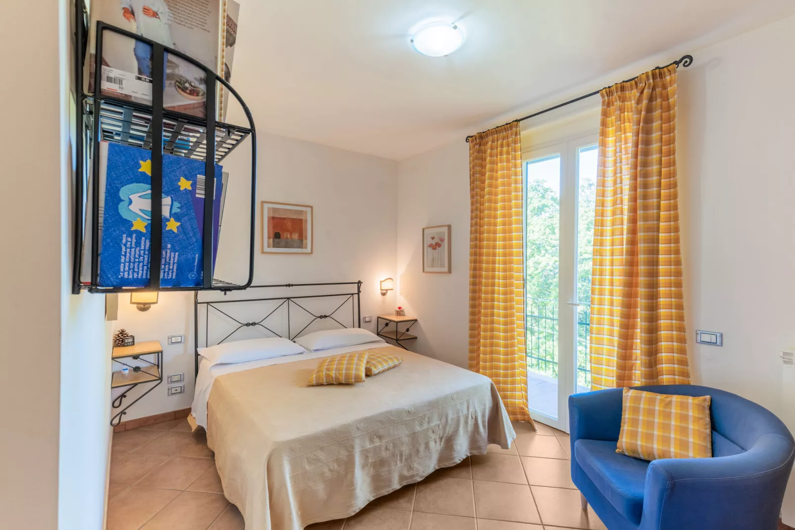 La Rocca Residence-Bedroom