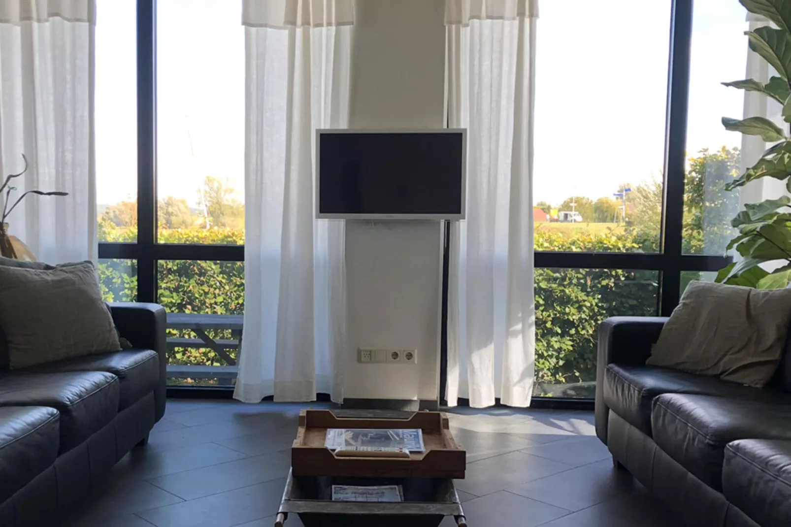 Vakantiepark Eiland van Maurik 6-Living room