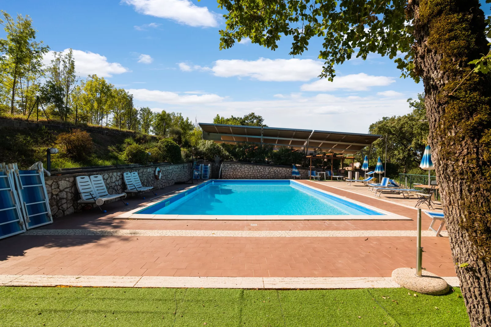 La Rocca Residence-Pool