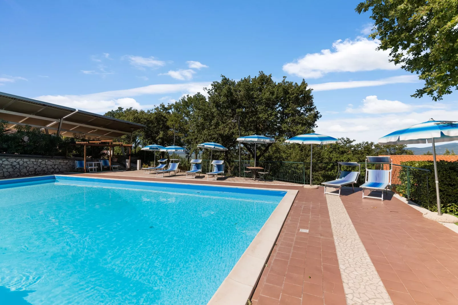 La Rocca Residence-Pool