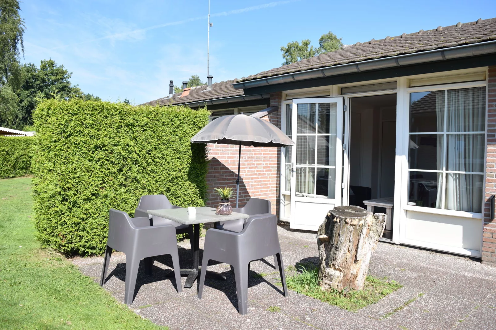Recreatiepark de Boshoek 10-Terrace balcony