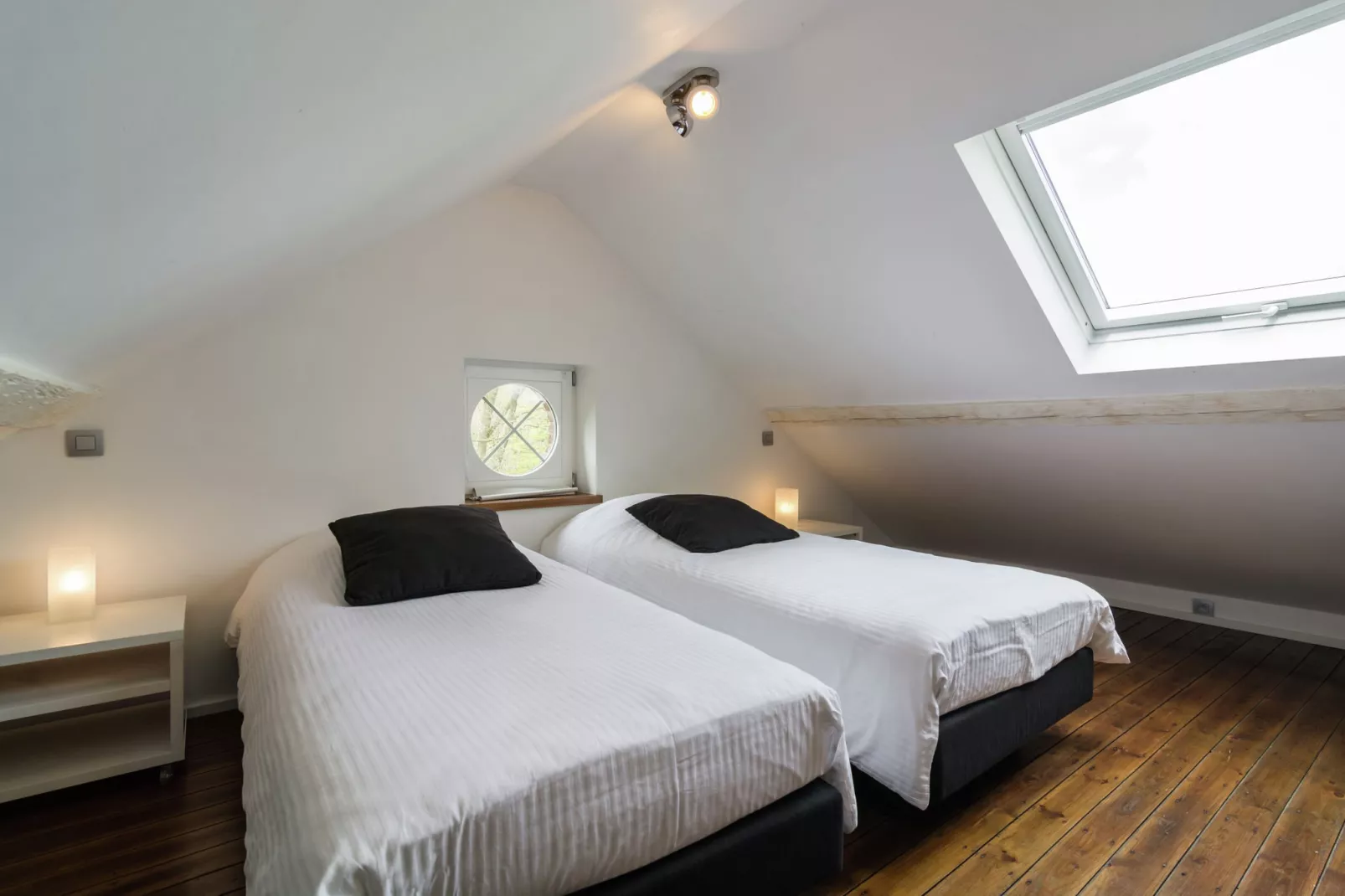 Au Lit de la Canelle-Bedroom