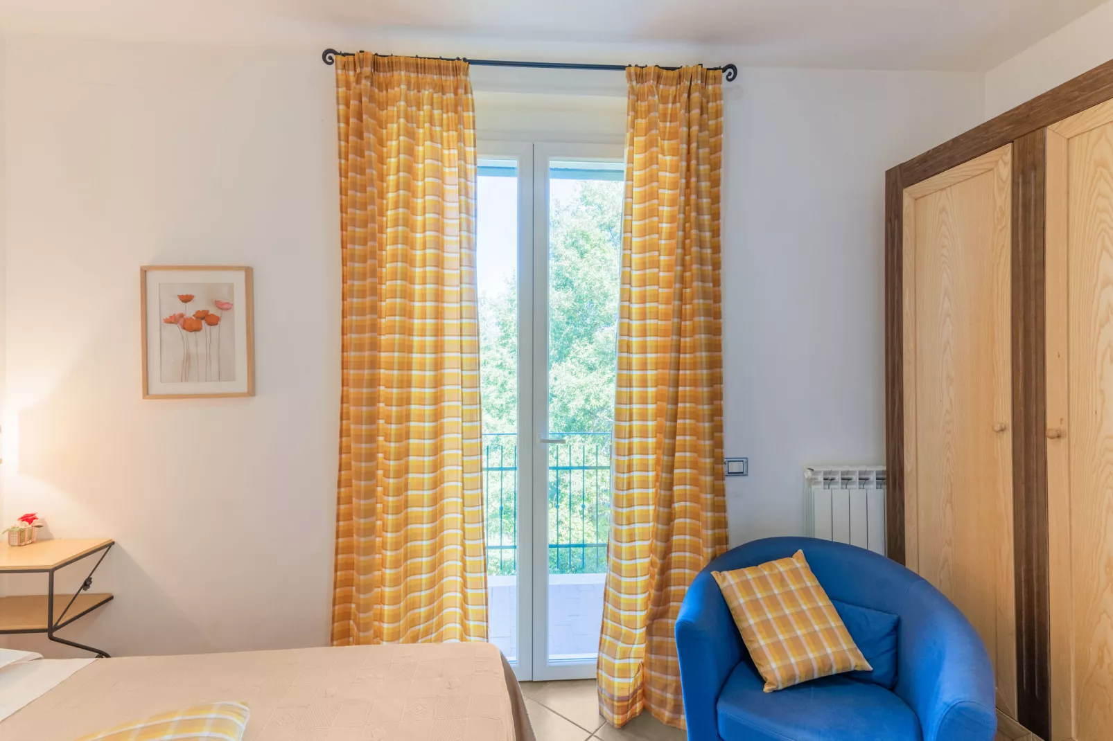 La Rocca Residence-Bedroom